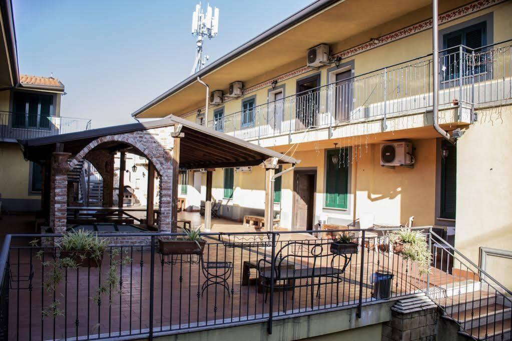 Cascina Gobba Hotel Milán Exterior foto